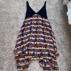 CUTE FLOWY DRESS